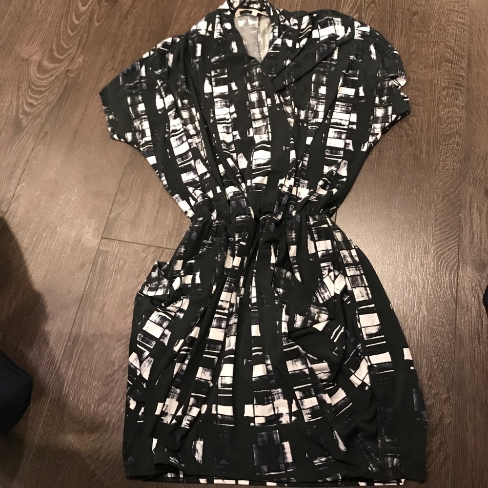 Super cute dress WITH POCKETS
